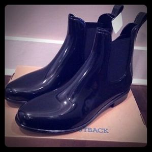 RuggedOutback Women's Myst Chelsea Black Rain Boot